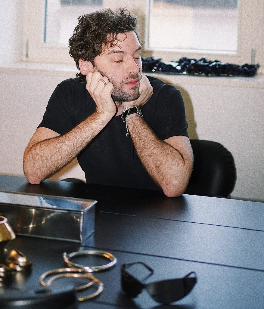Designer Johannes Boehl-Cronau Designer Johannes Boehl-Cronau