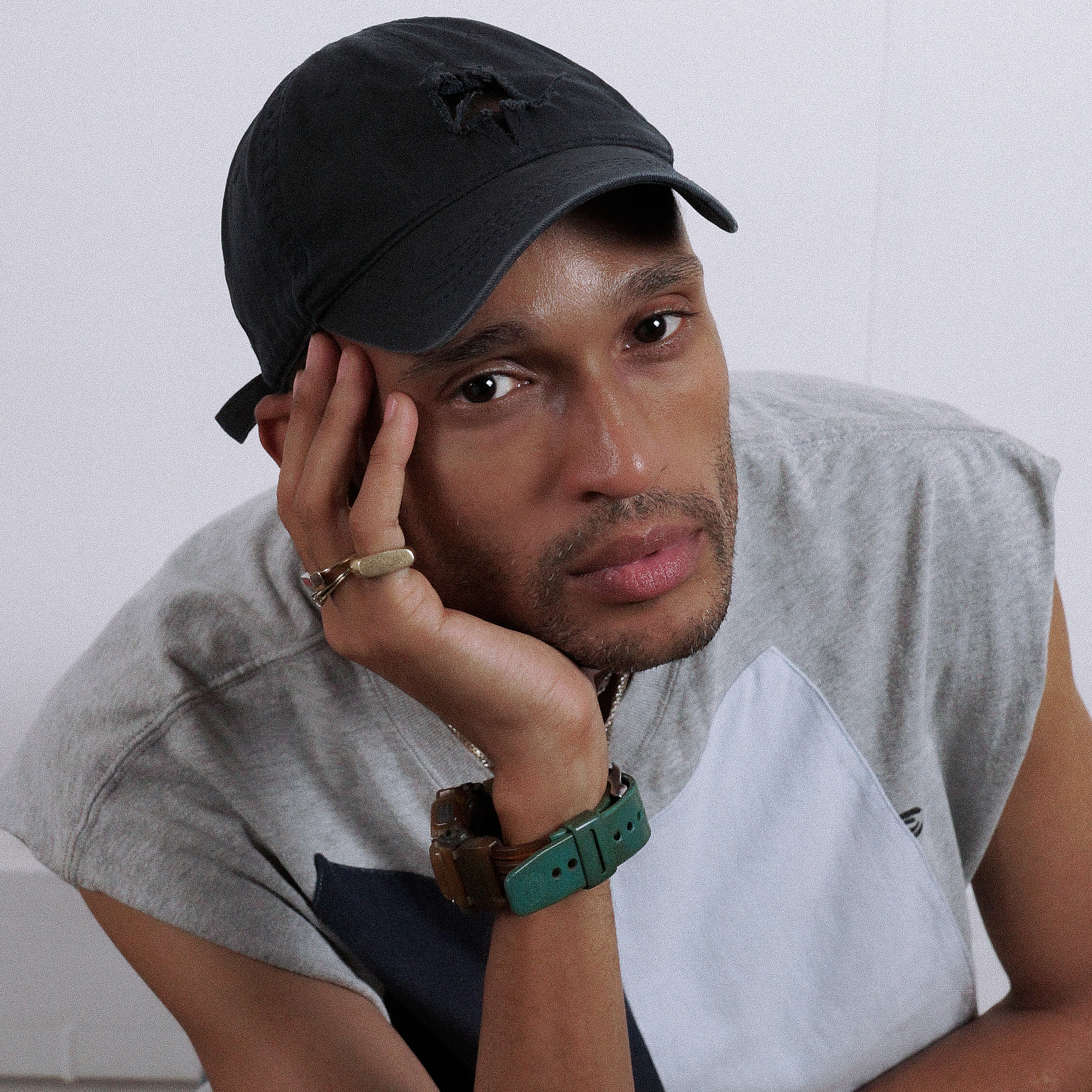 Designer Bobby Kolade Designer Bobby Kolade