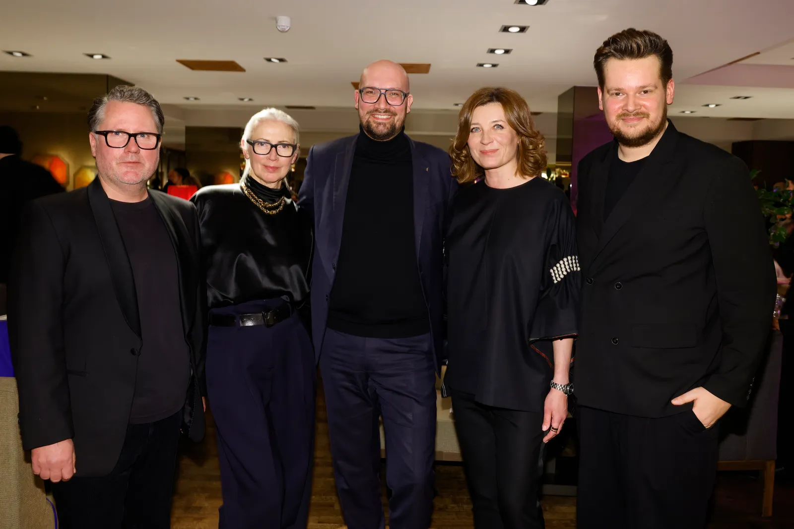 Von links nach rechts: Scott Lipinski (CEO Fashion Council Germany), Christiane Arp (Vorstandsvorsitzende und Gründungsmitglied Fashion Council Germany), Staatssekretär für Wirtschaft Michael Biel, Anita Gigovskaya (Deputy Managing Director, Condé Nast Europe), Patrick Pendiuk (Senior Fashion Features Editor Vogue Germany) ©Franziska Krug für Fashion Council Germany